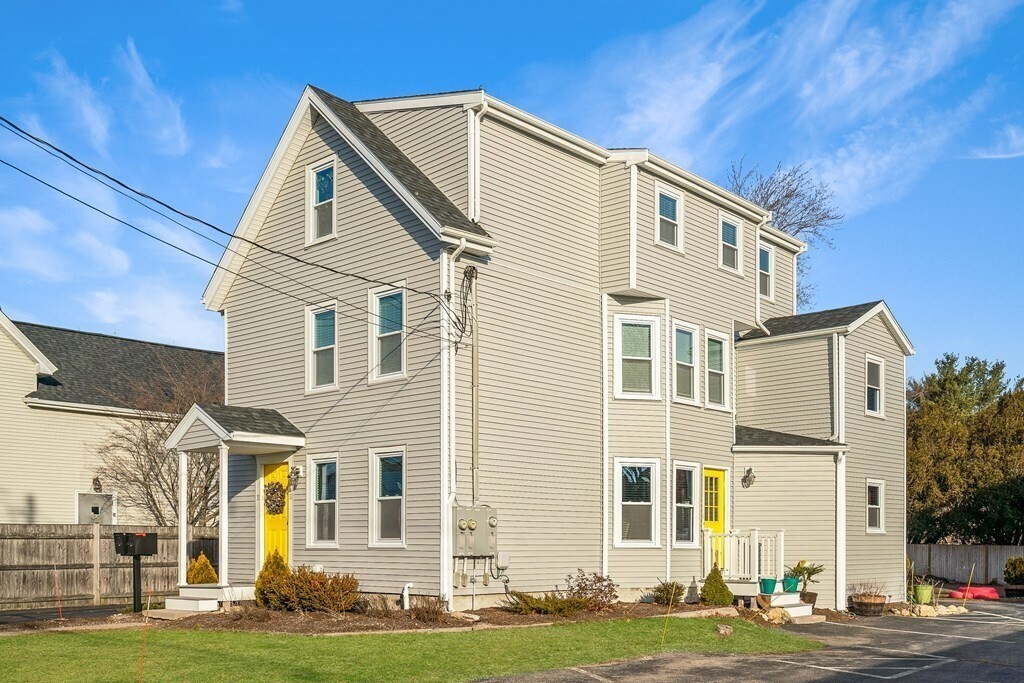 30 E Chestnut St Unit 30, Sharon, MA 02067 Condo for Rent in Sharon