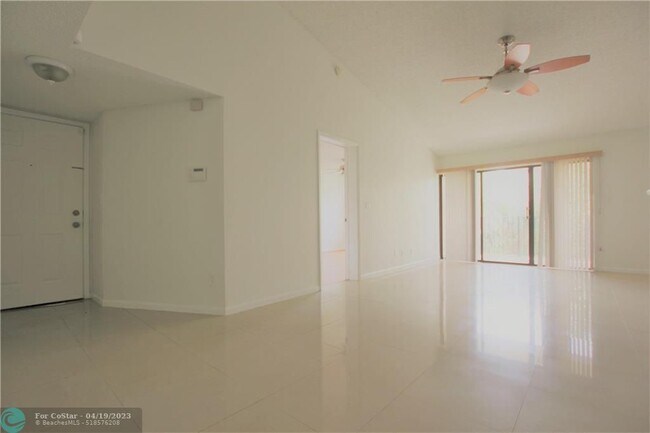 Building Photo - 9244 W Atlantic Blvd