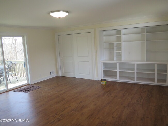 Foto del edificio - 545 Cooper Rd