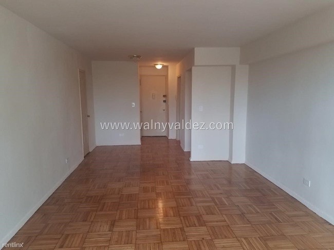 Building Photo - 1 br, 1 bath  - 2170 Dr Martin L King Jr Blvd