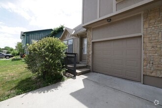 Building Photo - 6809 W 149th Terrace