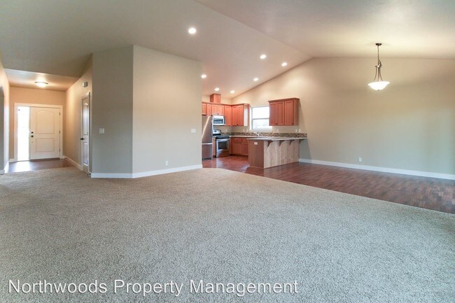 Building Photo - 3 br, 2 bath House - 3786 Pachysandra Place