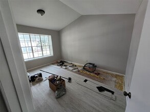 Building Photo - 7942 Grow Ln