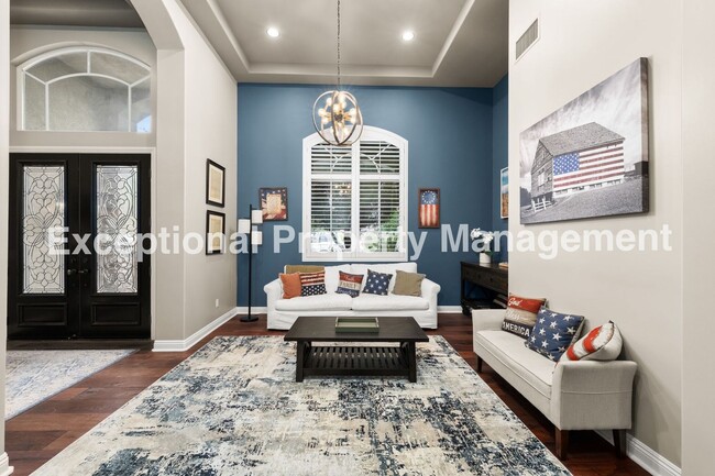 Building Photo - Amazing Executive Estate!