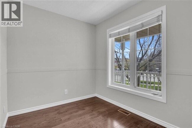 Building Photo - 115 Daimler Dr