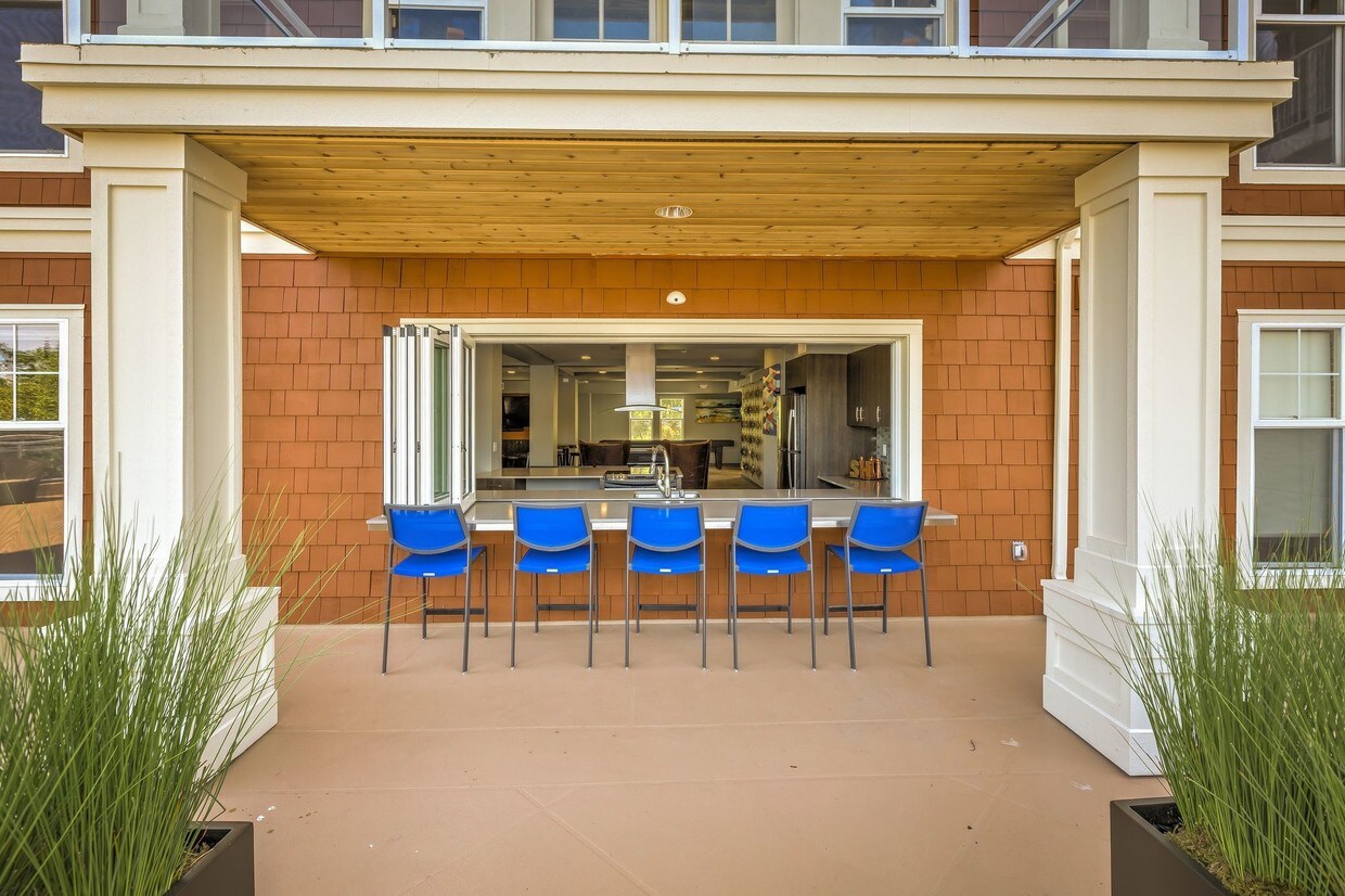 Shorewood Heights Apartments Mercer Island, WA