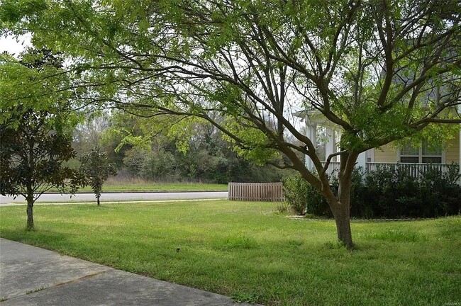 Building Photo - 214 Southern Winds Dr