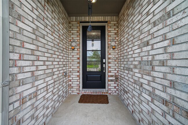Building Photo - 27222 Woodridge Gln Dr