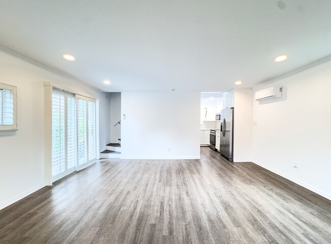 Foto del edificio - 1814 Newfield Ave