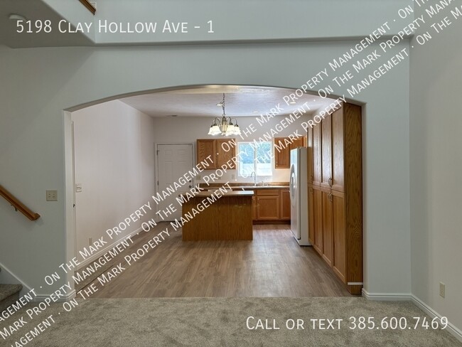 Foto del edificio - 5198 Clay Hollow Ave