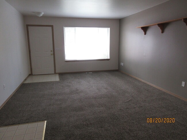 living room - 1909 S Blake Rd