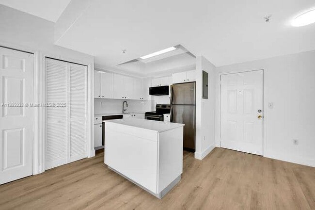 Foto del edificio - 3500 Coral Wy