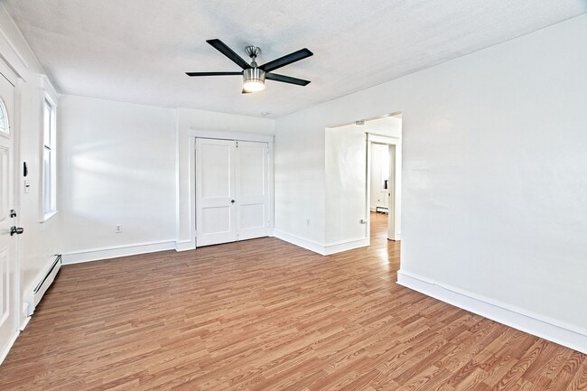 Building Photo - 1 bedroom, 1 bath - first floor living on a corner property