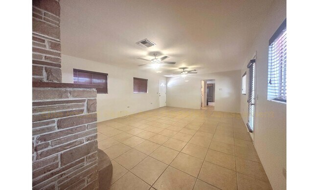 Foto del edificio - 3757 E Seneca St