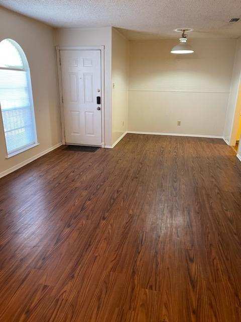 Photo - 4705 Diaz Avenue