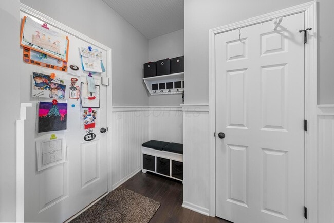 Foto del edificio - 9282 Weigela Ct