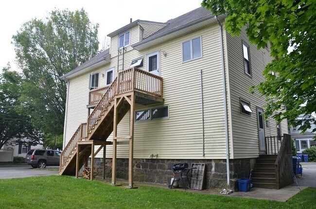 Building Photo - 61-63 Chestnut Street LLC