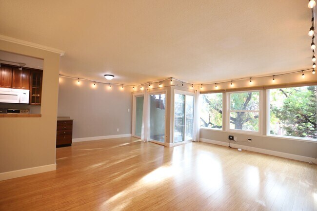 Foto del edificio - 22 Moss Ave