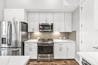 Building Photo - 1707 Freeman St