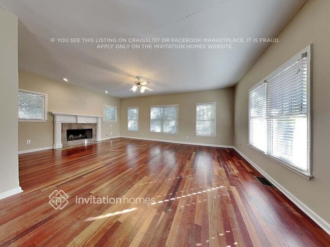 Foto del edificio - 66 Kenyon St SE