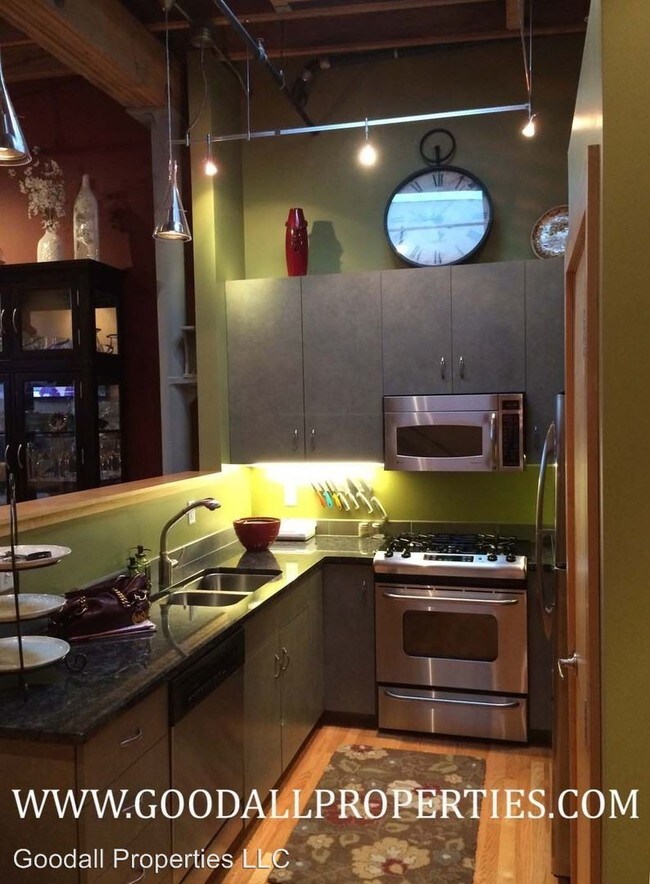 Foto del edificio - 1 br, 1 bath House - 301 E Court Ave #204