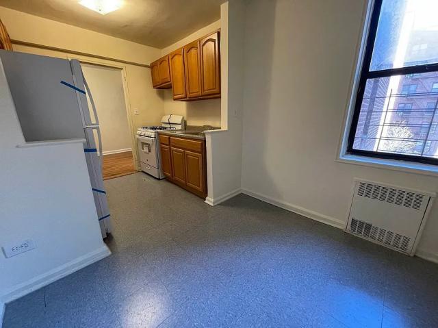 Building Photo - 1 bedroom in JACKSON HEIGHTS NY 11372