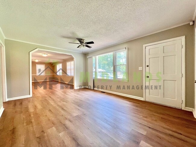 Building Photo - 202 Partridge Dr