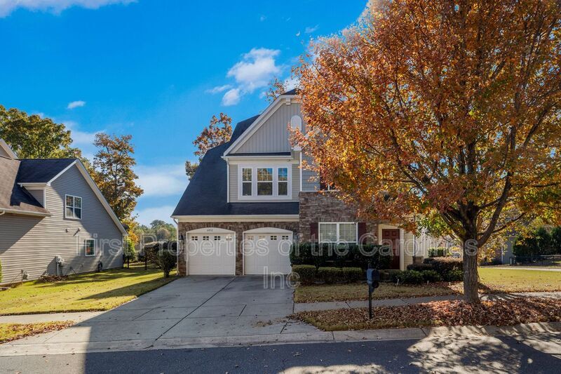 Foto principal - 6012 Thorburn Way