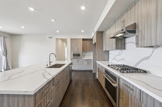 Building Photo - GBlvd