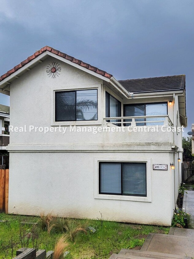 Foto principal - AVAILABLE NOW - 3 Bed, 2.5 Bath Grover Bea...