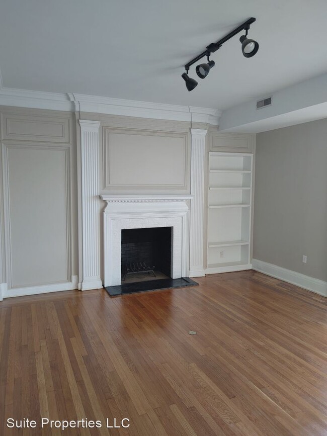 Foto del edificio - 1 br, 1 bath House - 2900 East Jefferson A...