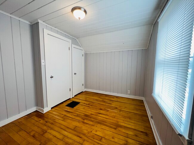 Foto del edificio - 5227 47th Ave