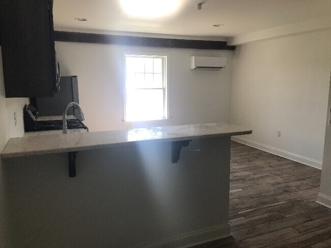Foto del edificio - 2282 New Holland Pike