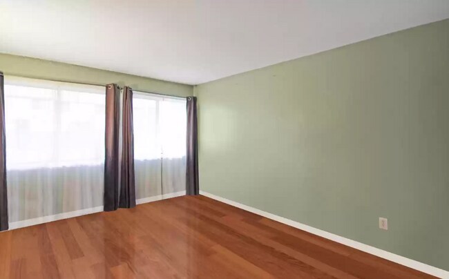 Bedroom - D13 Avon Dr