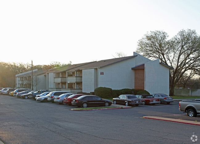 Foto del edificio - Raible Place Apartments