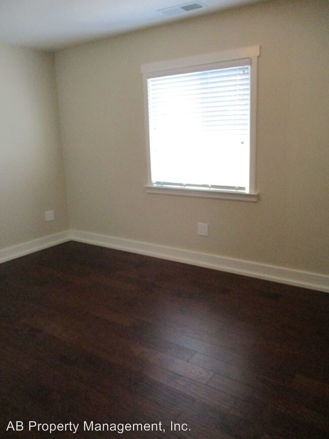 Foto del edificio - 2 br, 1 bath House - 263 North K. Street