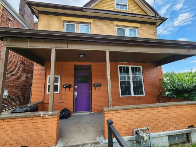 Photo - 9 5th St Apartment