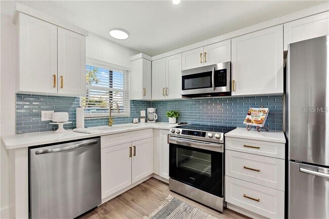 Foto del edificio - 7003 Sunset Way