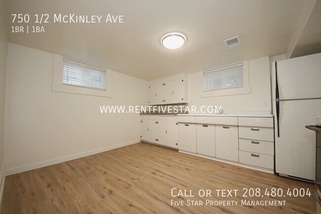 Foto del edificio - 750 1/2 McKinley Ave-
