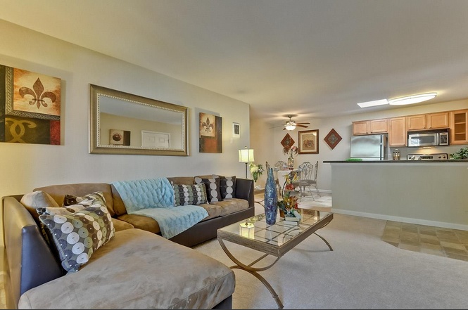 Foto principal - 440 Dempsey Rd