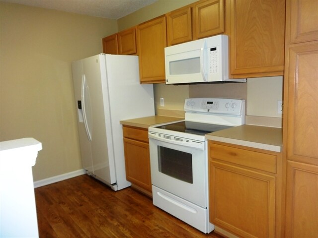 Building Photo - 96 Blue Jasmine Ln