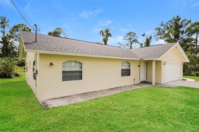 Building Photo - 4003 3rd St W