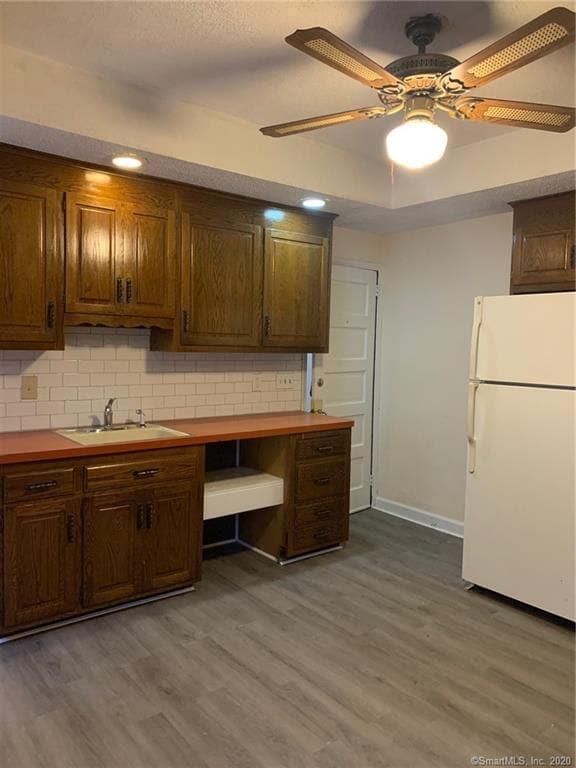 Building Photo - 141 Barker St