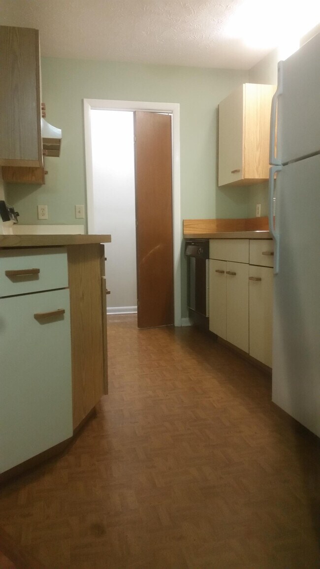 Foto del edificio - 6792 Willowbrook Dr
