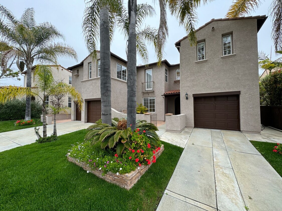 Primary Photo - Great 5B/4BA House in San Marcos!
