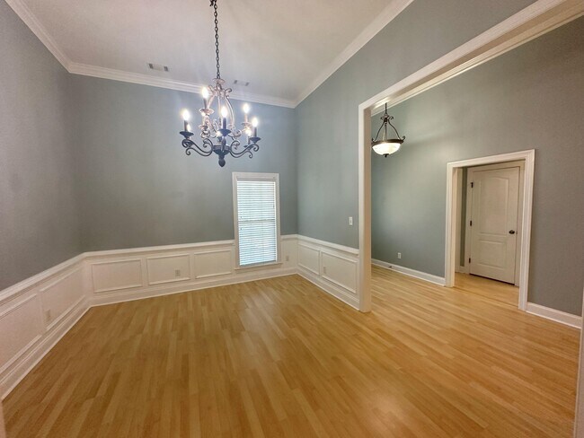 Foto del edificio - 938 Woody Hill Cir