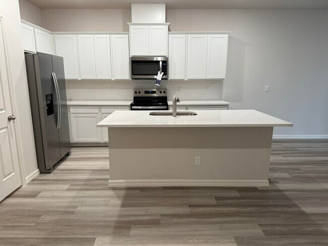 Foto del edificio - 12901 SW Forli Wy