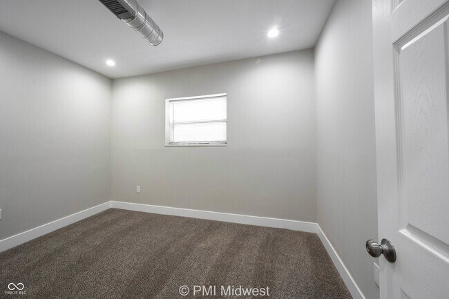 Foto del edificio - 2060 N Delaware St
