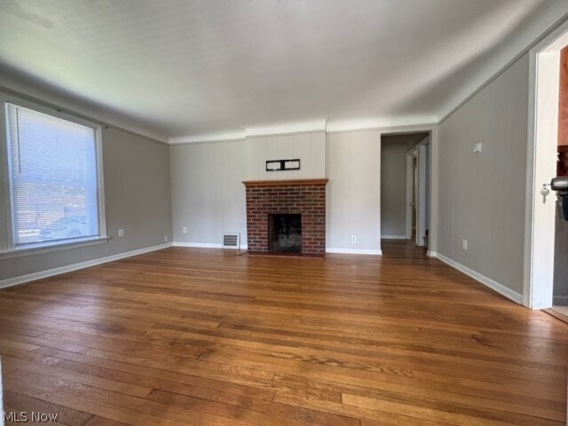 Foto del edificio - 847 Lloyd Rd