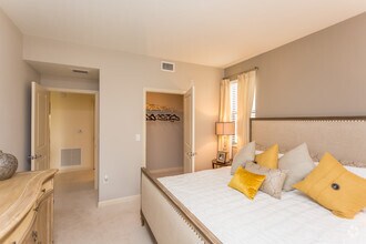 Interior Photo - Doral View